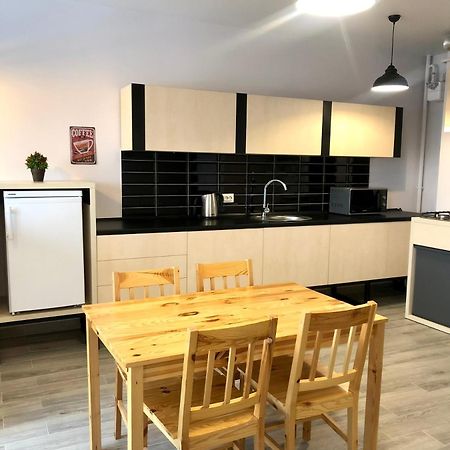 Osapart Cozy Apartment In A Complex Semycvit Львів Екстер'єр фото
