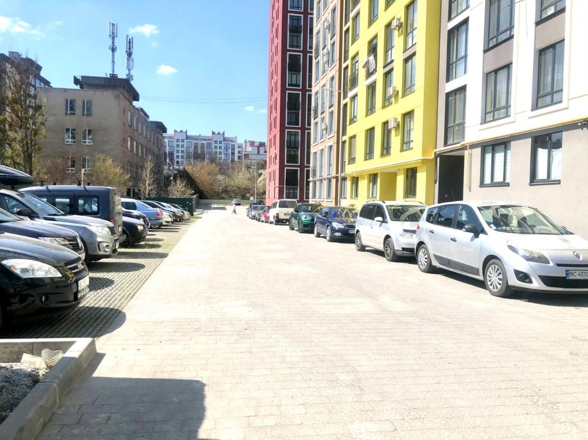 Osapart Cozy Apartment In A Complex Semycvit Львів Екстер'єр фото
