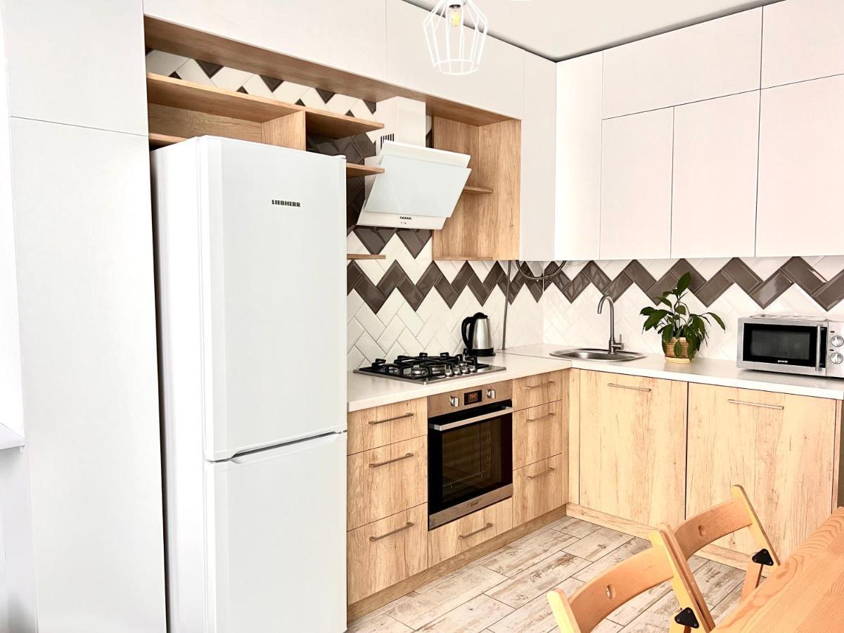 Osapart Cozy Apartment In A Complex Semycvit Львів Екстер'єр фото