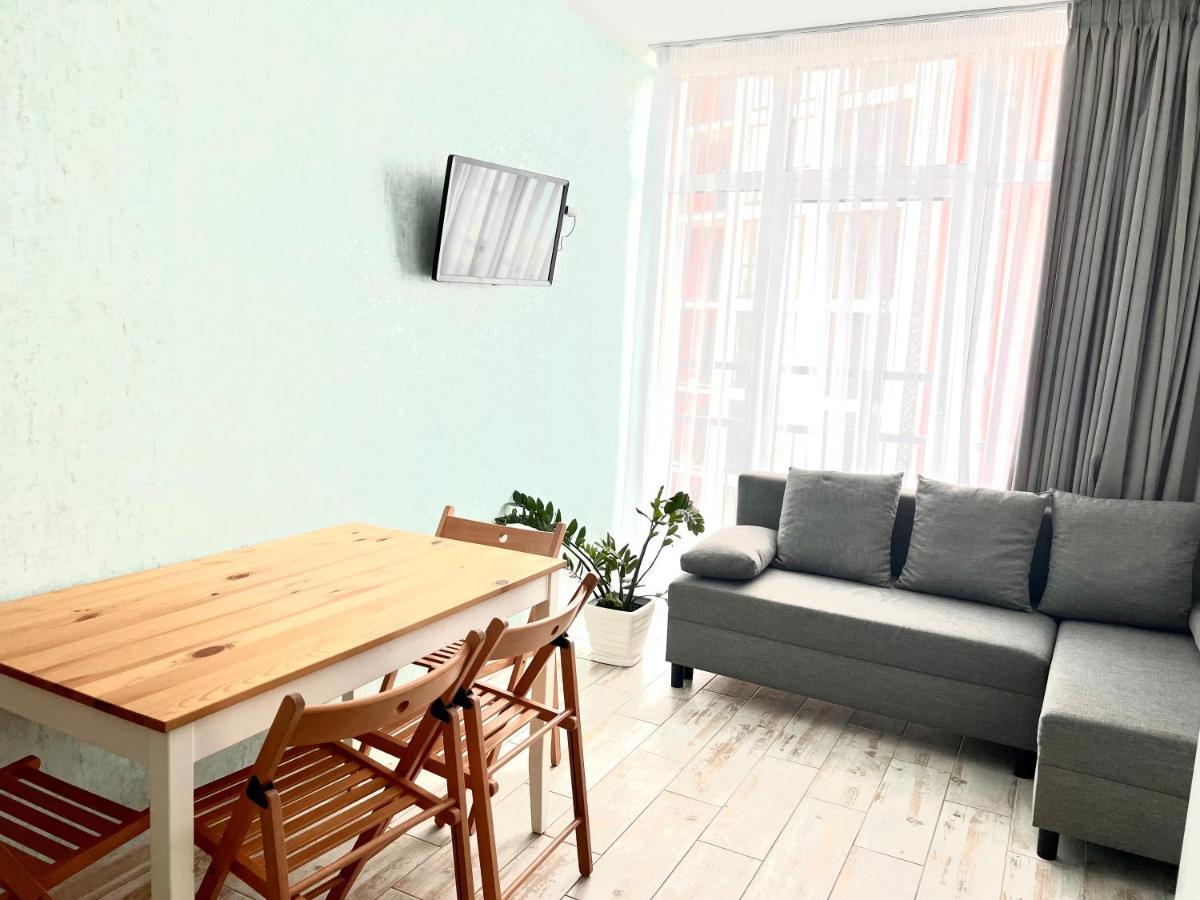 Osapart Cozy Apartment In A Complex Semycvit Львів Екстер'єр фото