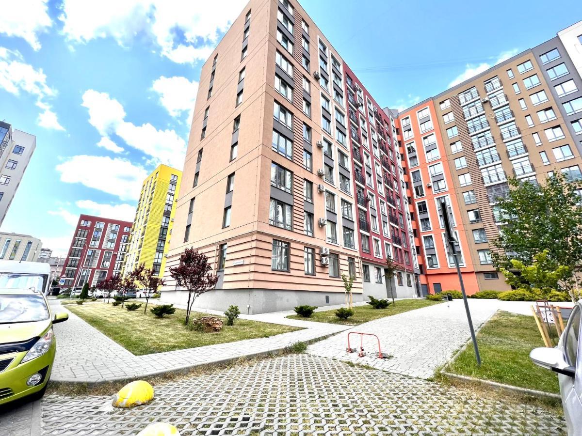 Osapart Cozy Apartment In A Complex Semycvit Львів Екстер'єр фото