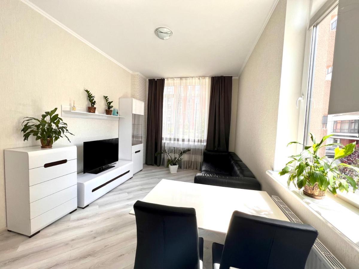 Osapart Cozy Apartment In A Complex Semycvit Львів Екстер'єр фото