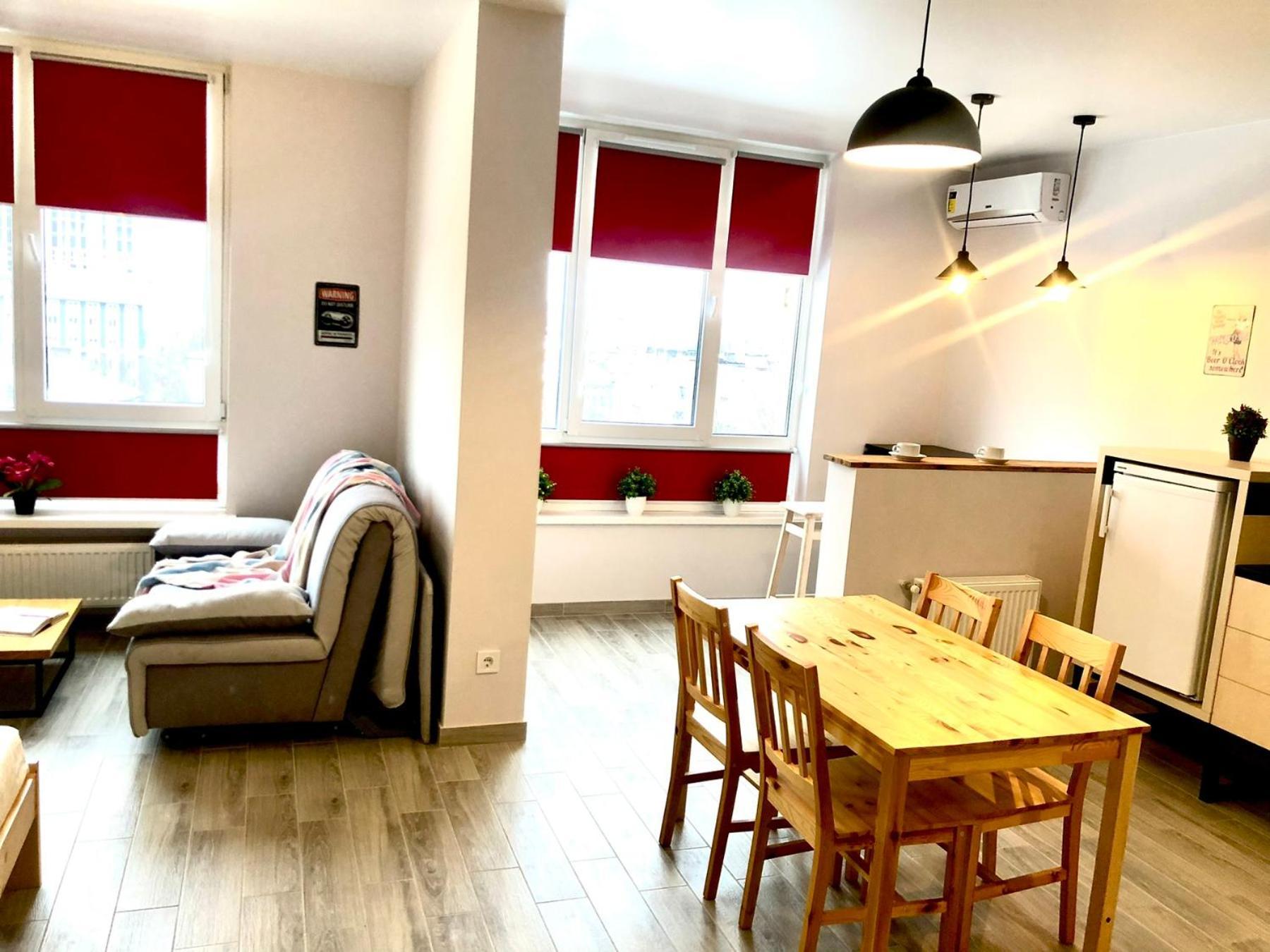 Osapart Cozy Apartment In A Complex Semycvit Львів Екстер'єр фото